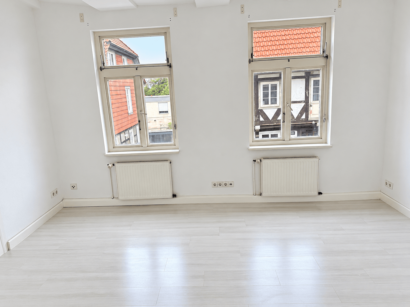 Pronájem bytu 2+kk 60 m², Marktstraße 17, Wolfsburg, Dolní Sasko Pronájem bytu 2+kk 60 m², Marktstraße 17, Wolfsburg, Dolní Sasko