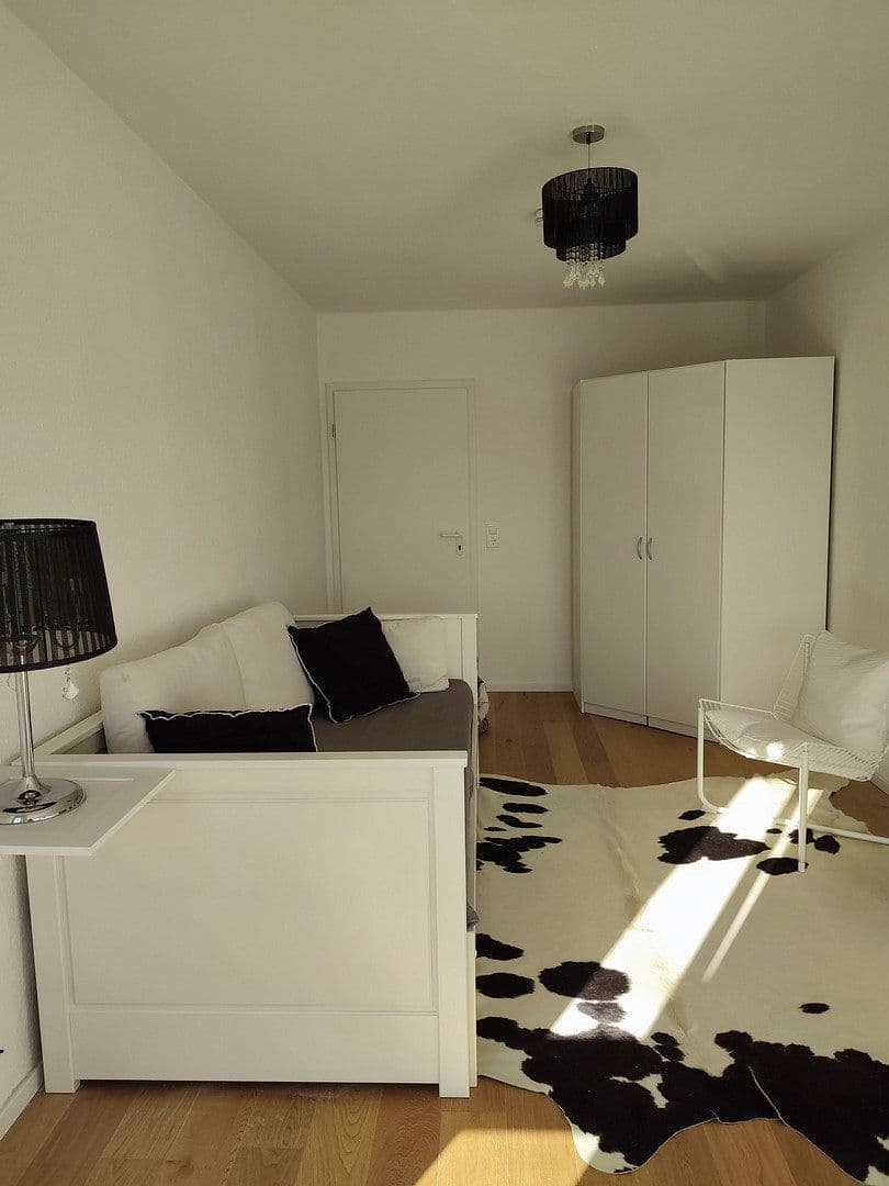 Pronájem bytu 1+1 24 m², Akademiestraße 6, Mannheim, Bádensko-Württembersko Pronájem bytu 1+1 24 m², Akademiestraße 6, Mannheim, Bádensko-Württembersko
