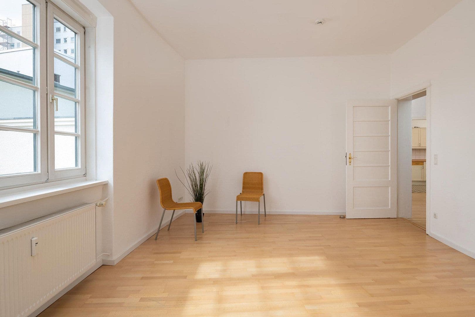 Prodej bytu 3+1 89 m², Paulsborner Str. 12, Berlin, Berlín Prodej bytu 3+1 89 m², Paulsborner Str. 12, Berlin, Berlín