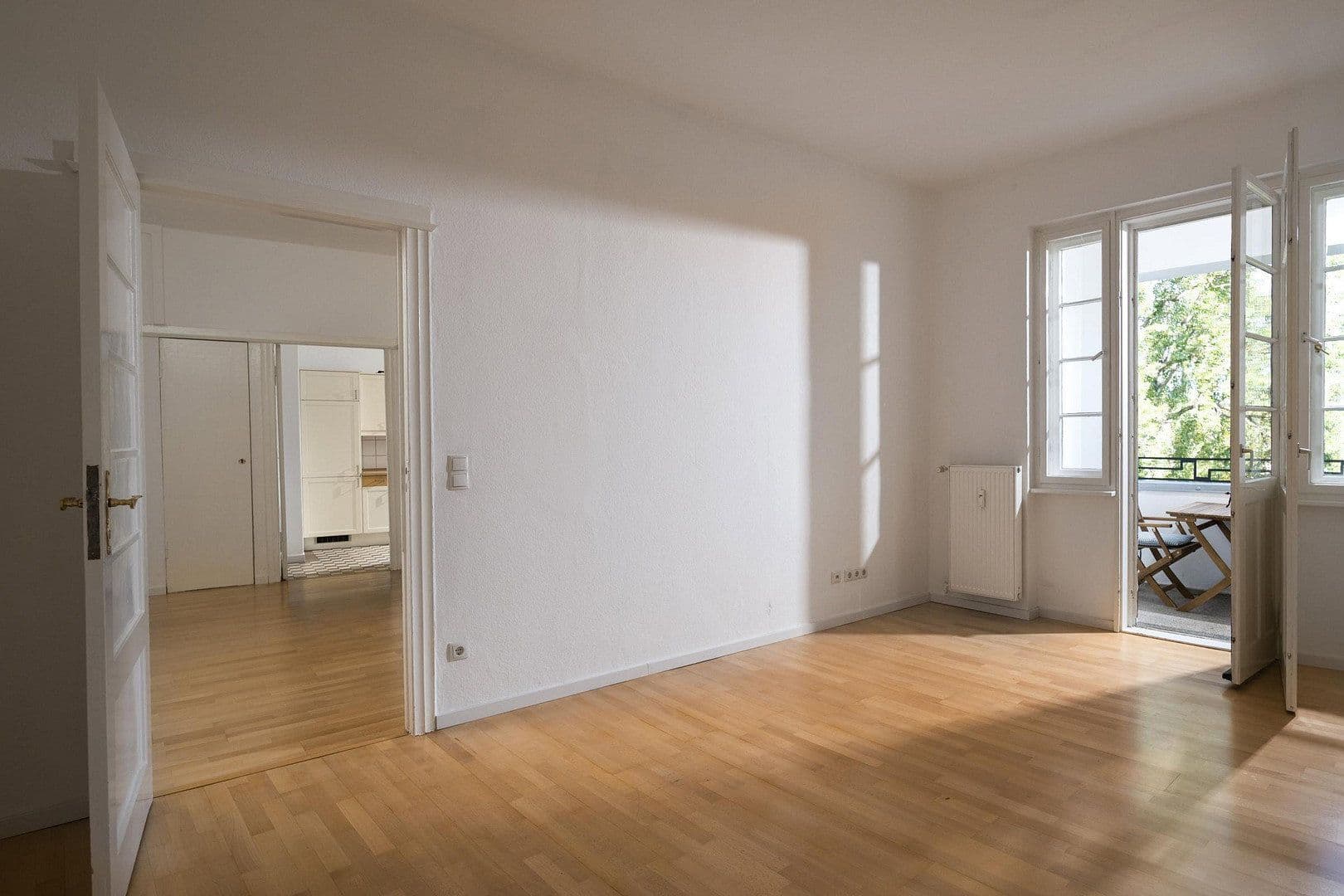 Prodej bytu 3+1 89 m², Paulsborner Str. 12, Berlin, Berlín Prodej bytu 3+1 89 m², Paulsborner Str. 12, Berlin, Berlín