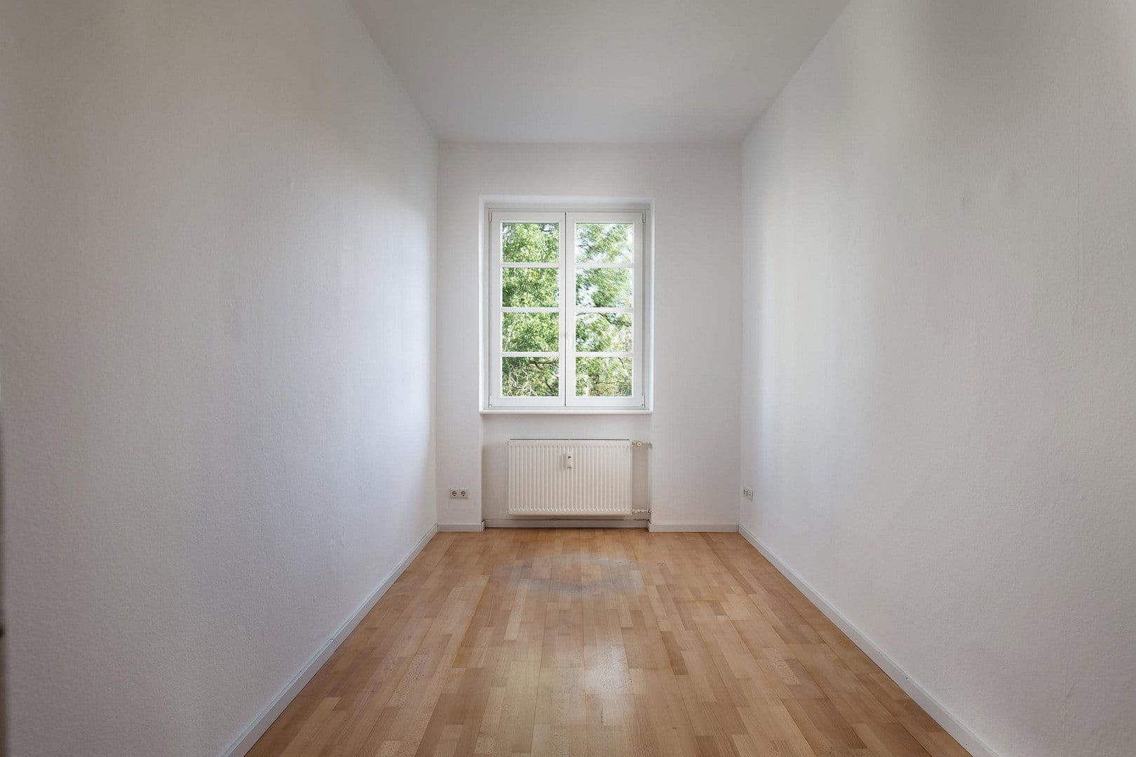 Prodej bytu 3+1 89 m², Paulsborner Str. 12, Berlin, Berlín Prodej bytu 3+1 89 m², Paulsborner Str. 12, Berlin, Berlín