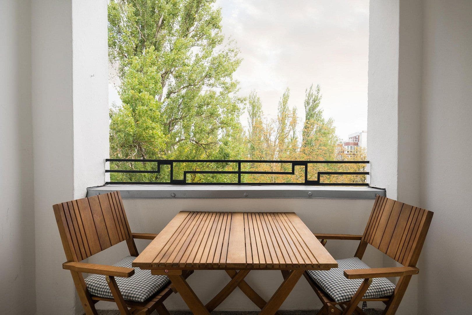 Prodej bytu 3+1 89 m², Paulsborner Str. 12, Berlin, Berlín Prodej bytu 3+1 89 m², Paulsborner Str. 12, Berlin, Berlín
