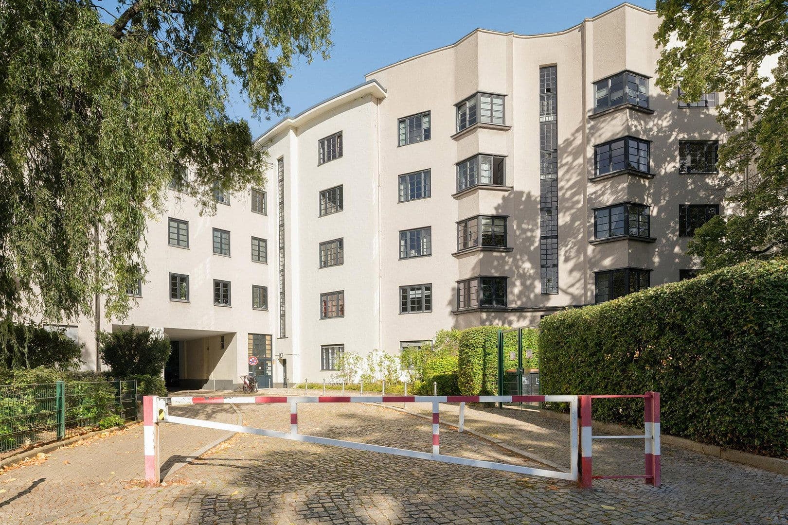 Prodej bytu 3+1 89 m², Paulsborner Str. 12, Berlin, Berlín Prodej bytu 3+1 89 m², Paulsborner Str. 12, Berlin, Berlín
