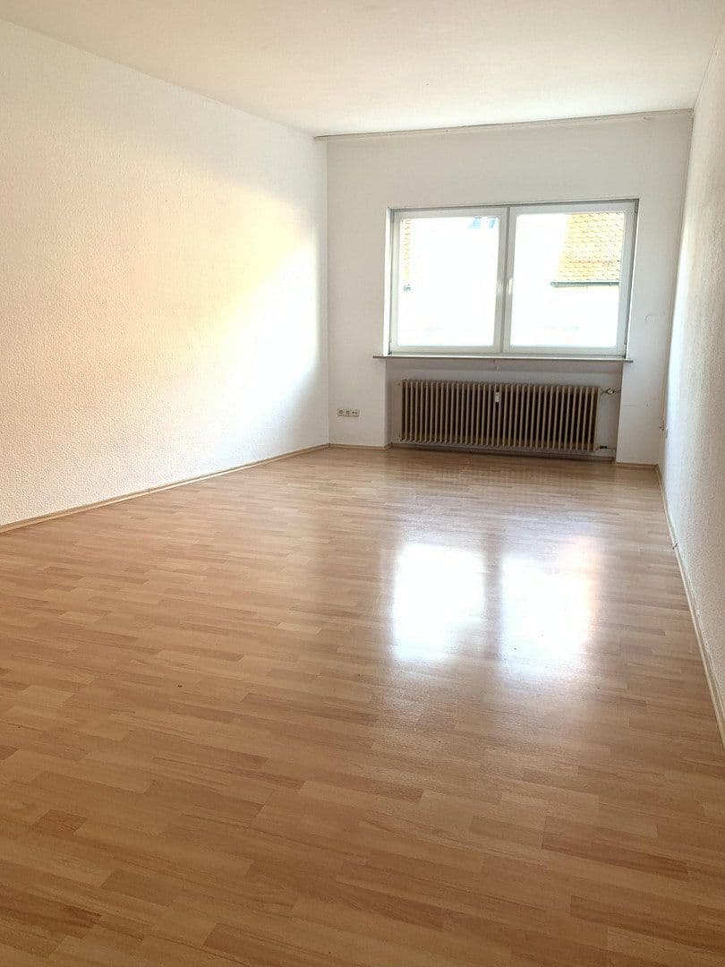 Pronájem bytu 3+1 85 m², Nürnberger Straße 13, Schnaittach, Bavorsko Pronájem bytu 3+1 85 m², Nürnberger Straße 13, Schnaittach, Bavorsko
