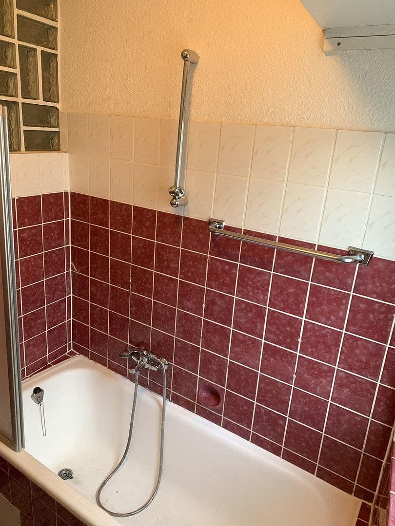 Pronájem bytu 3+1 85 m², Nürnberger Straße 13, Schnaittach, Bavorsko Pronájem bytu 3+1 85 m², Nürnberger Straße 13, Schnaittach, Bavorsko