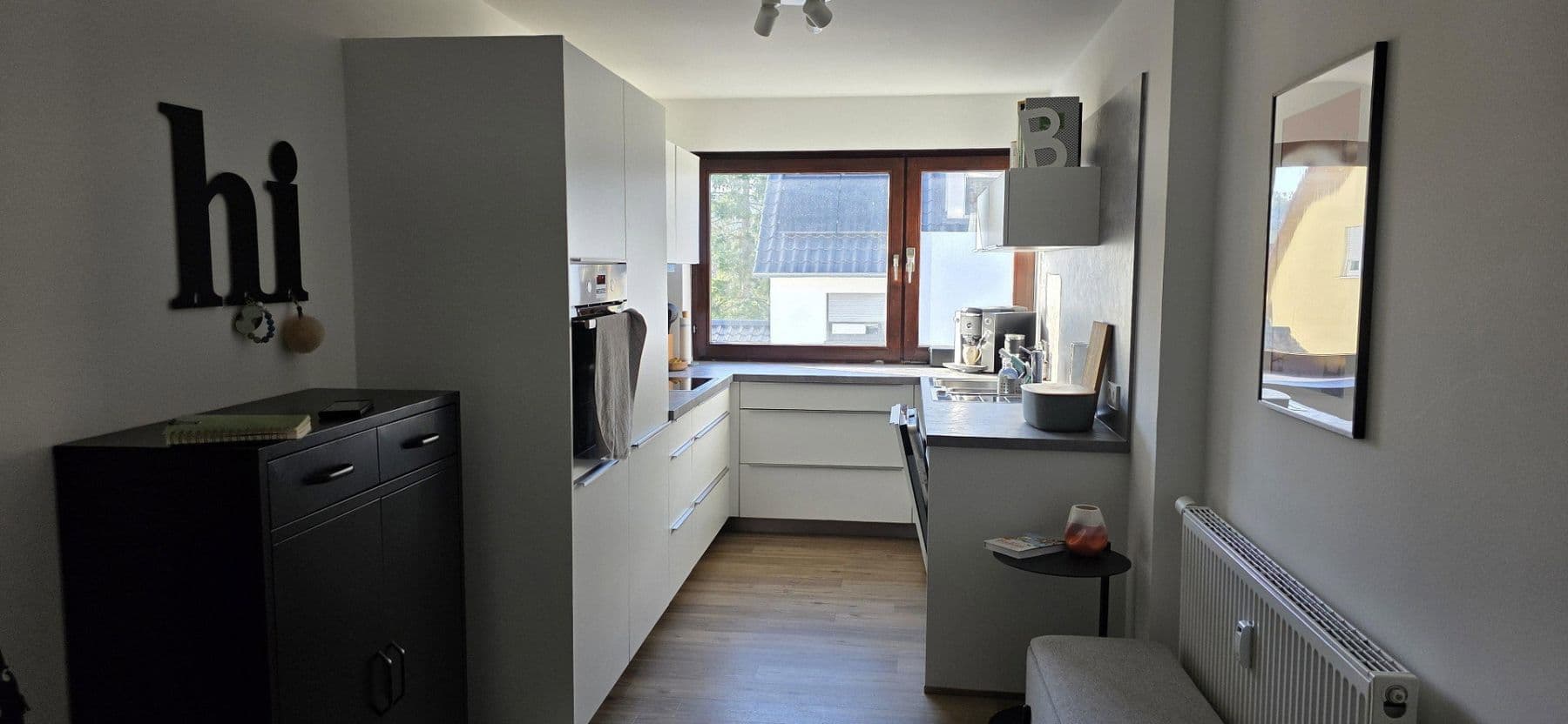 Pronájem bytu 3+1 114 m², Stuttgart, Bádensko-Württembersko Pronájem bytu 3+1 114 m², Stuttgart, Bádensko-Württembersko