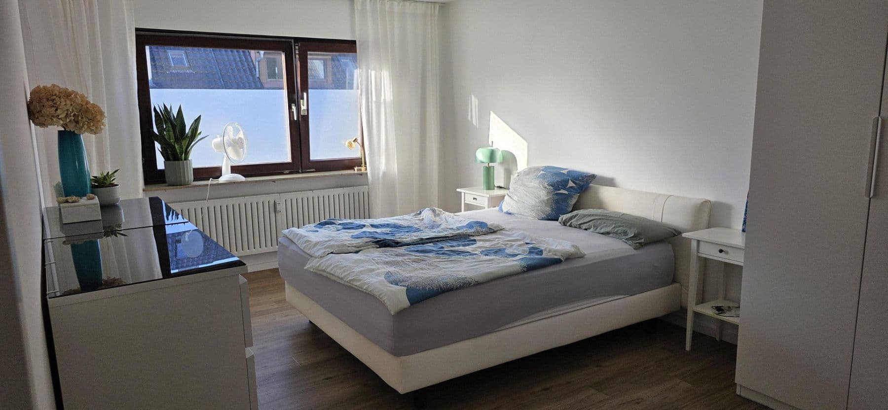 Pronájem bytu 3+1 114 m², Stuttgart, Bádensko-Württembersko Pronájem bytu 3+1 114 m², Stuttgart, Bádensko-Württembersko