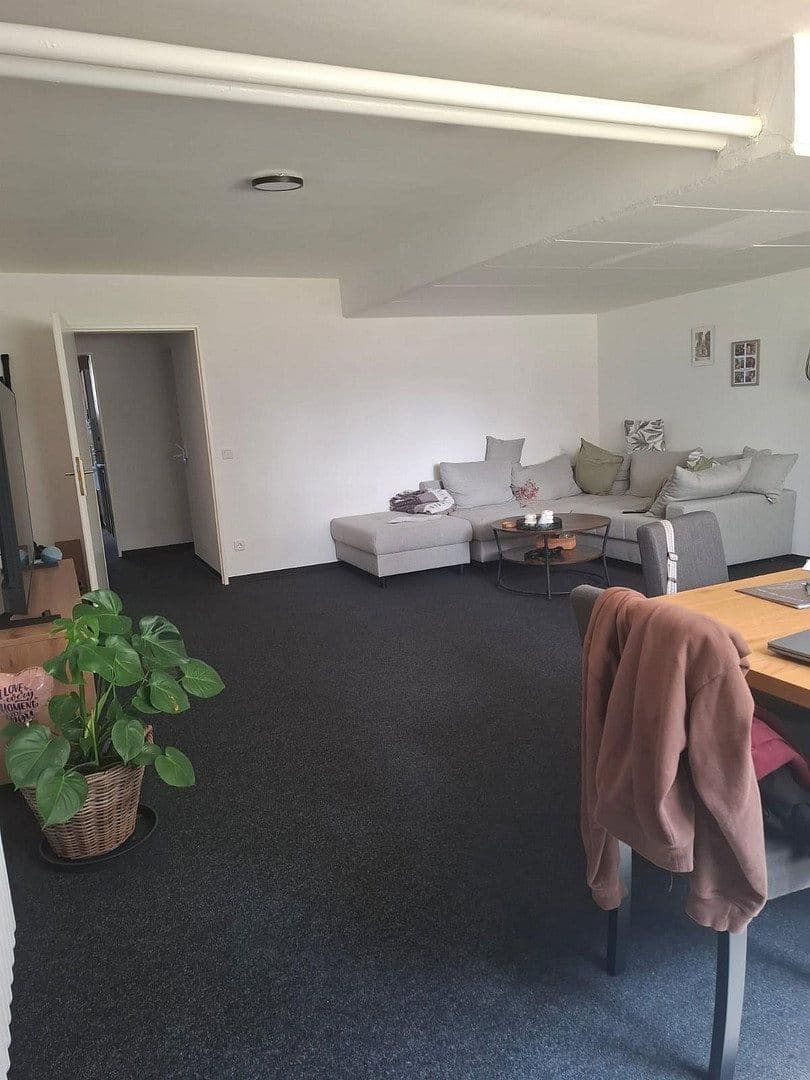 Pronájem bytu 3+1 89 m², Neu-Isenburg, Hessen Pronájem bytu 3+1 89 m², Neu-Isenburg, Hessen