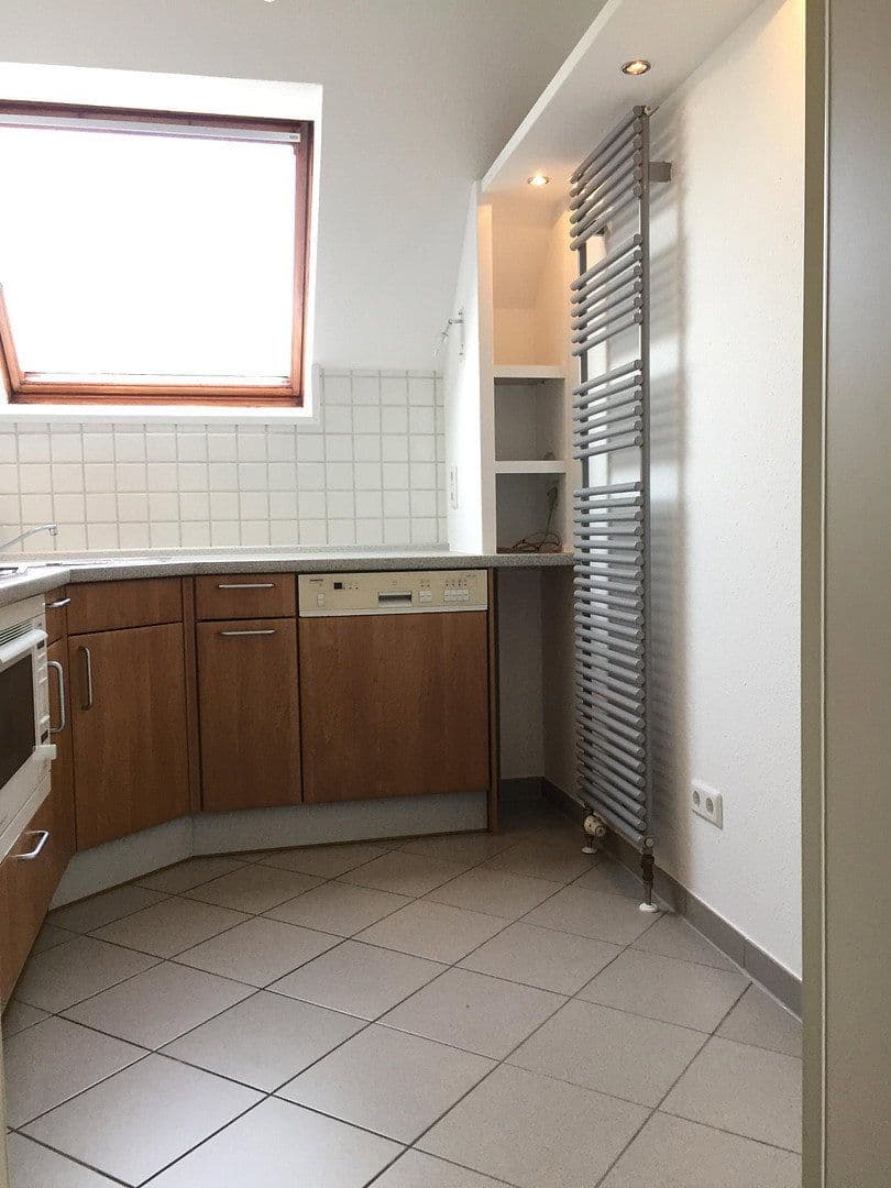 Pronájem bytu 4+1 77 m², Hölderlin Str. 2, Stuhr, Dolní Sasko Pronájem bytu 4+1 77 m², Hölderlin Str. 2, Stuhr, Dolní Sasko