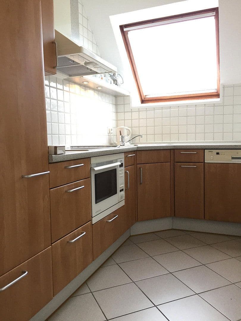Pronájem bytu 4+1 77 m², Hölderlin Str. 2, Stuhr, Dolní Sasko Pronájem bytu 4+1 77 m², Hölderlin Str. 2, Stuhr, Dolní Sasko