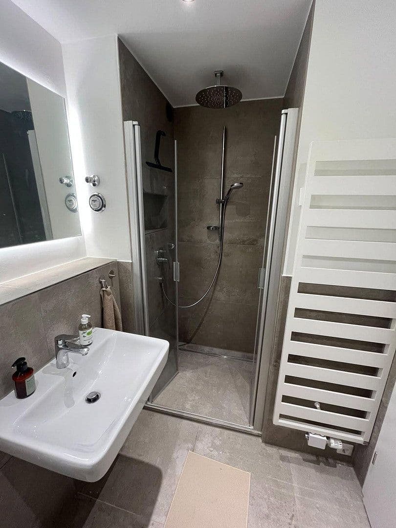 Pronájem bytu 2+1 60 m², Hamburg, Hamburg Pronájem bytu 2+1 60 m², Hamburg, Hamburg