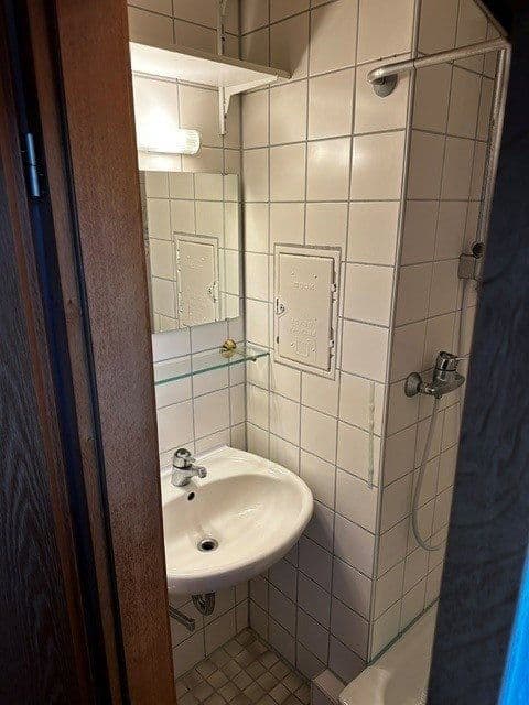 Pronájem bytu 1+1 44 m², Staufen im Breisgau, Bádensko-Württembersko Pronájem bytu 1+1 44 m², Staufen im Breisgau, Bádensko-Württembersko