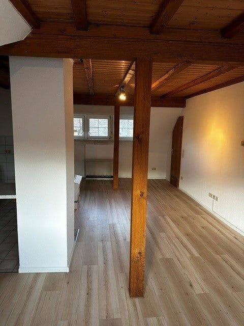 Pronájem bytu 1+1 44 m², Staufen im Breisgau, Bádensko-Württembersko Pronájem bytu 1+1 44 m², Staufen im Breisgau, Bádensko-Württembersko