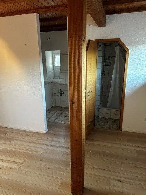 Pronájem bytu 1+1 44 m², Staufen im Breisgau, Bádensko-Württembersko Pronájem bytu 1+1 44 m², Staufen im Breisgau, Bádensko-Württembersko