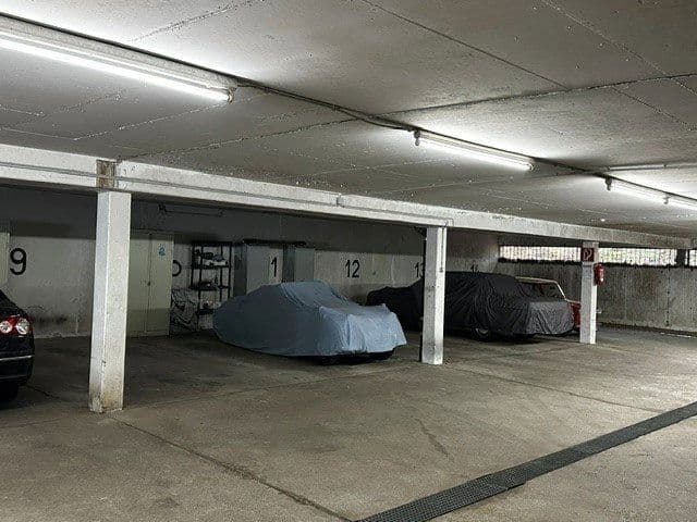 Pronájem garáže 18 m², Schwarzwaldstraße 10 79219, Staufen im Breisgau, Bádensko-Württembersko Pronájem garáže 18 m², Schwarzwaldstraße 10 79219, Staufen im Breisgau, Bádensko-Württembersko
