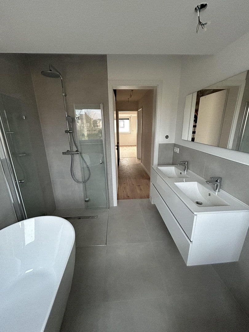 Pronájem domu 105 m², pozemek 250 m², Ilsede, Dolní Sasko Pronájem domu 105 m², pozemek 250 m², Ilsede, Dolní Sasko