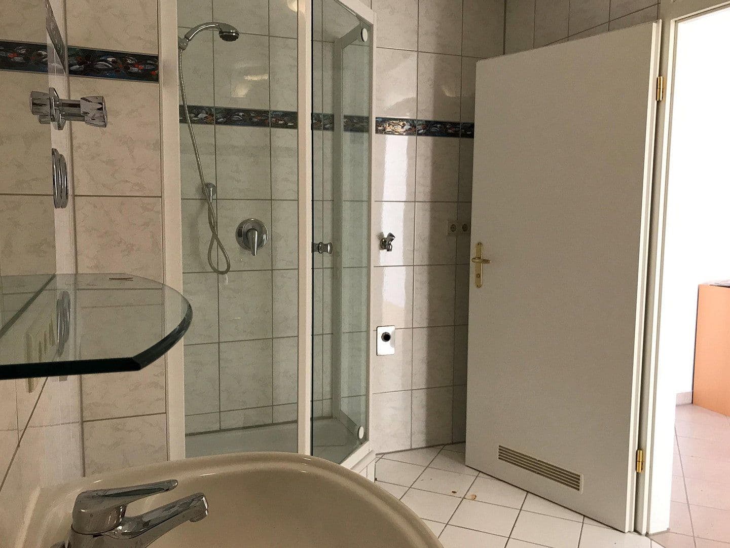 Pronájem bytu 2+1 72 m², Pfälzer Straße, Erlangen, Bavorsko Pronájem bytu 2+1 72 m², Pfälzer Straße, Erlangen, Bavorsko