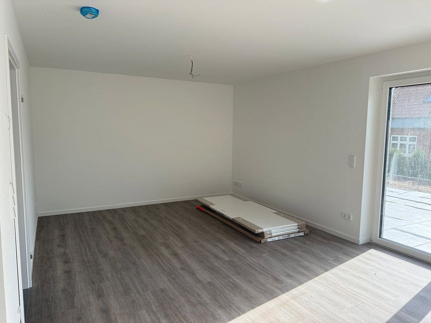 Pronájem domu 132 m², pozemek 360 m², Bergstrasse 12 b und c, Welle, Dolní Sasko Pronájem domu 132 m², pozemek 360 m², Bergstrasse 12 b und c, Welle, Dolní Sasko