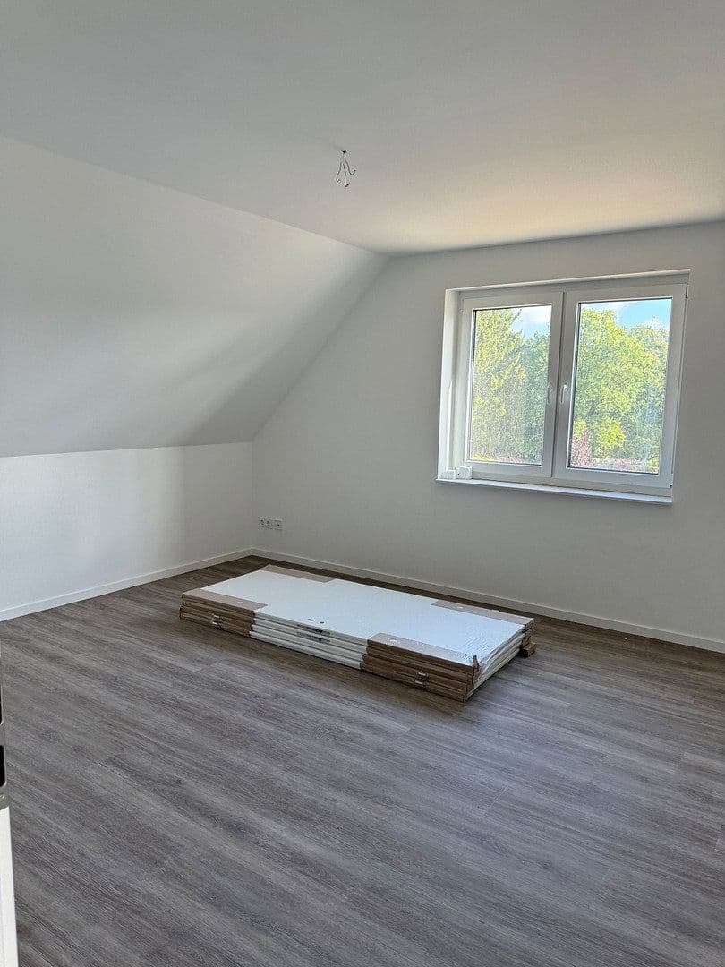 Pronájem domu 132 m², pozemek 360 m², Bergstrasse 12 b und c, Welle, Dolní Sasko Pronájem domu 132 m², pozemek 360 m², Bergstrasse 12 b und c, Welle, Dolní Sasko
