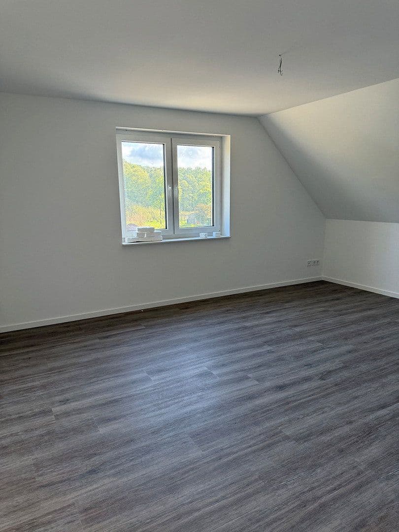 Pronájem domu 132 m², pozemek 360 m², Bergstrasse 12 b und c, Welle, Dolní Sasko Pronájem domu 132 m², pozemek 360 m², Bergstrasse 12 b und c, Welle, Dolní Sasko