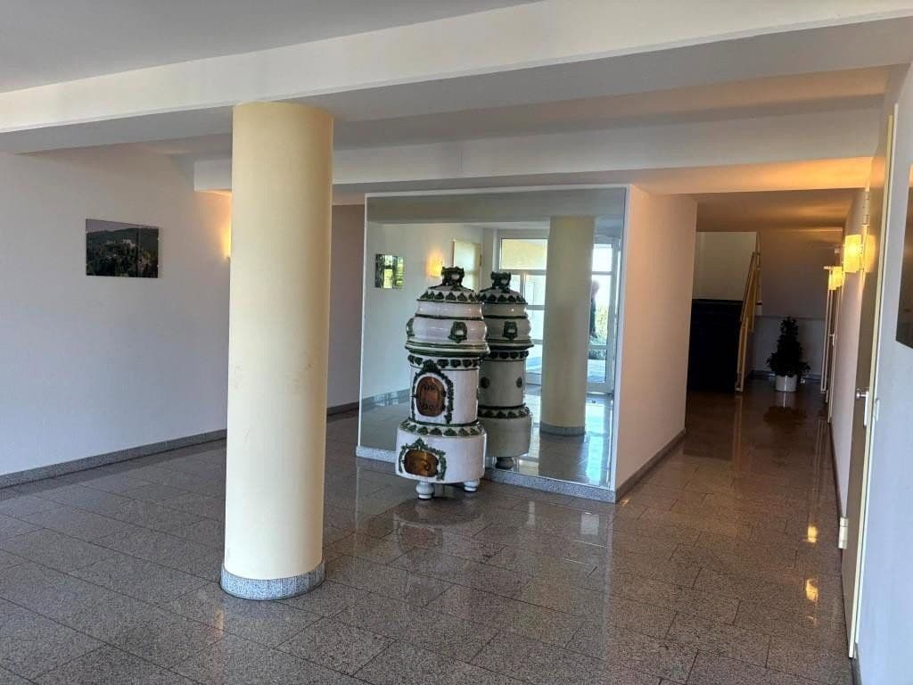 Pronájem bytu 2+1 105 m², Markgrafenstrasse 1, Badenweiler, Bádensko-Württembersko Pronájem bytu 2+1 105 m², Markgrafenstrasse 1, Badenweiler, Bádensko-Württembersko