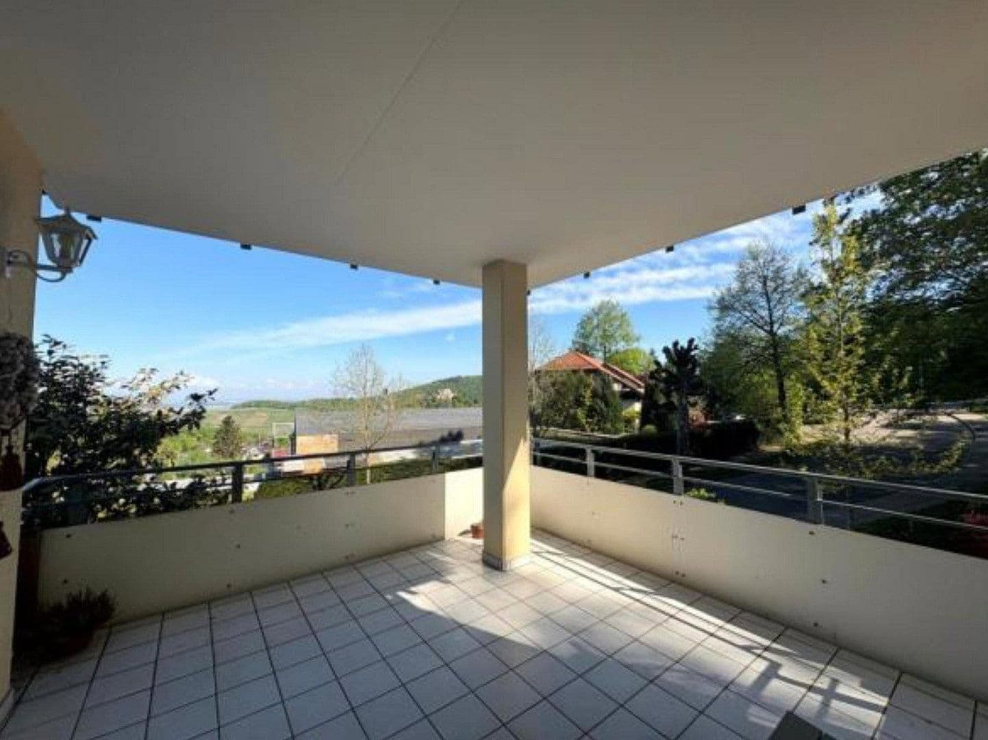 Pronájem bytu 2+1 105 m², Markgrafenstrasse 1, Badenweiler, Bádensko-Württembersko Pronájem bytu 2+1 105 m², Markgrafenstrasse 1, Badenweiler, Bádensko-Württembersko