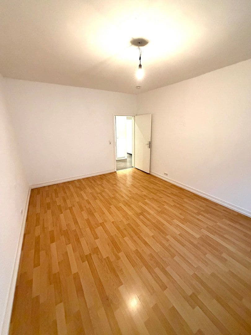 Prodej bytu 3+1 67 m², Stuttgart, Bádensko-Württembersko Prodej bytu 3+1 67 m², Stuttgart, Bádensko-Württembersko