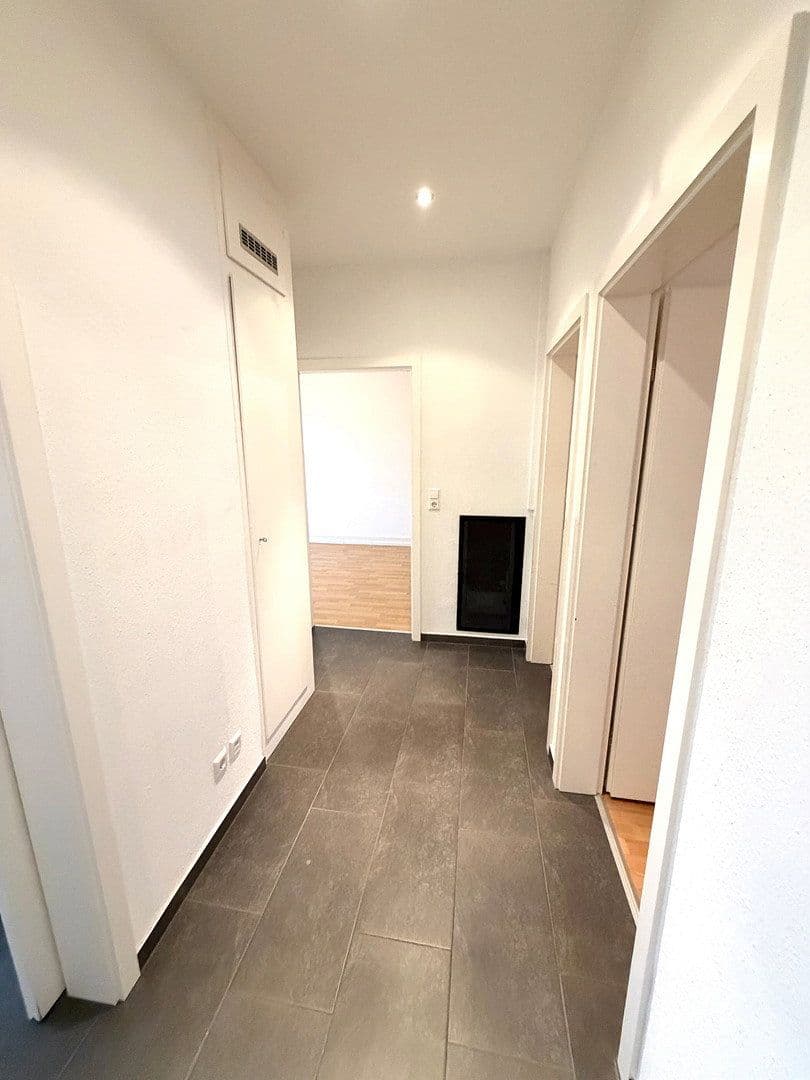 Prodej bytu 3+1 67 m², Stuttgart, Bádensko-Württembersko Prodej bytu 3+1 67 m², Stuttgart, Bádensko-Württembersko