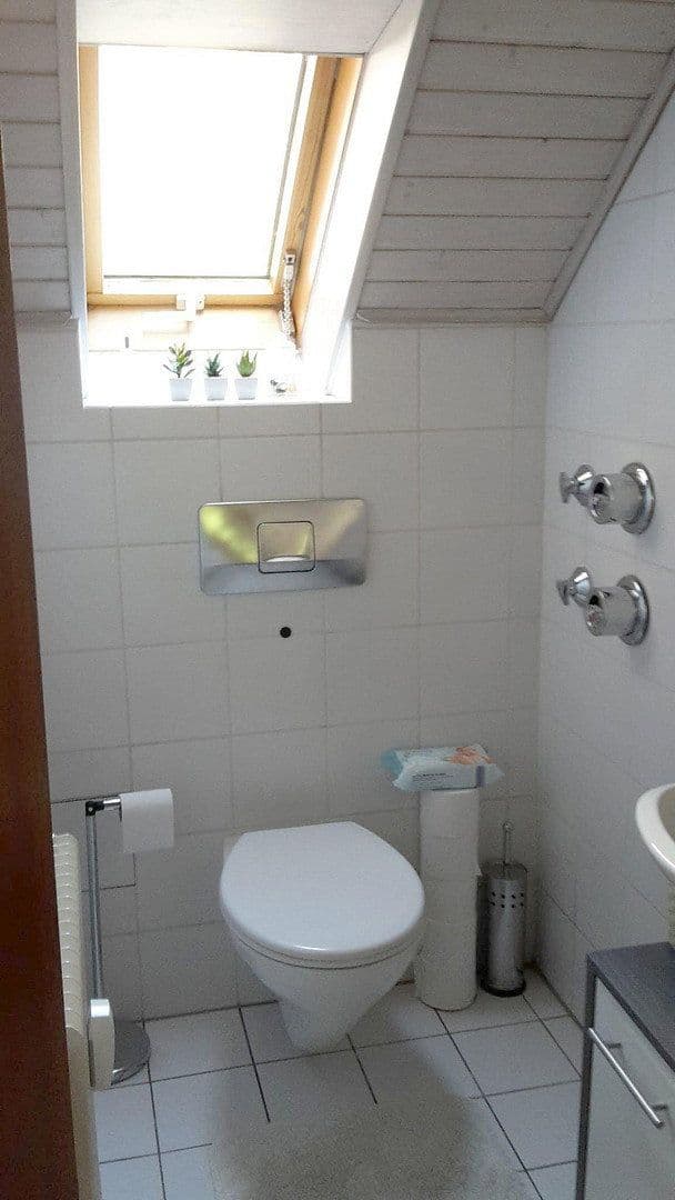 Pronájem bytu 4+1 97 m², Würzburg, Bavorsko Pronájem bytu 4+1 97 m², Würzburg, Bavorsko