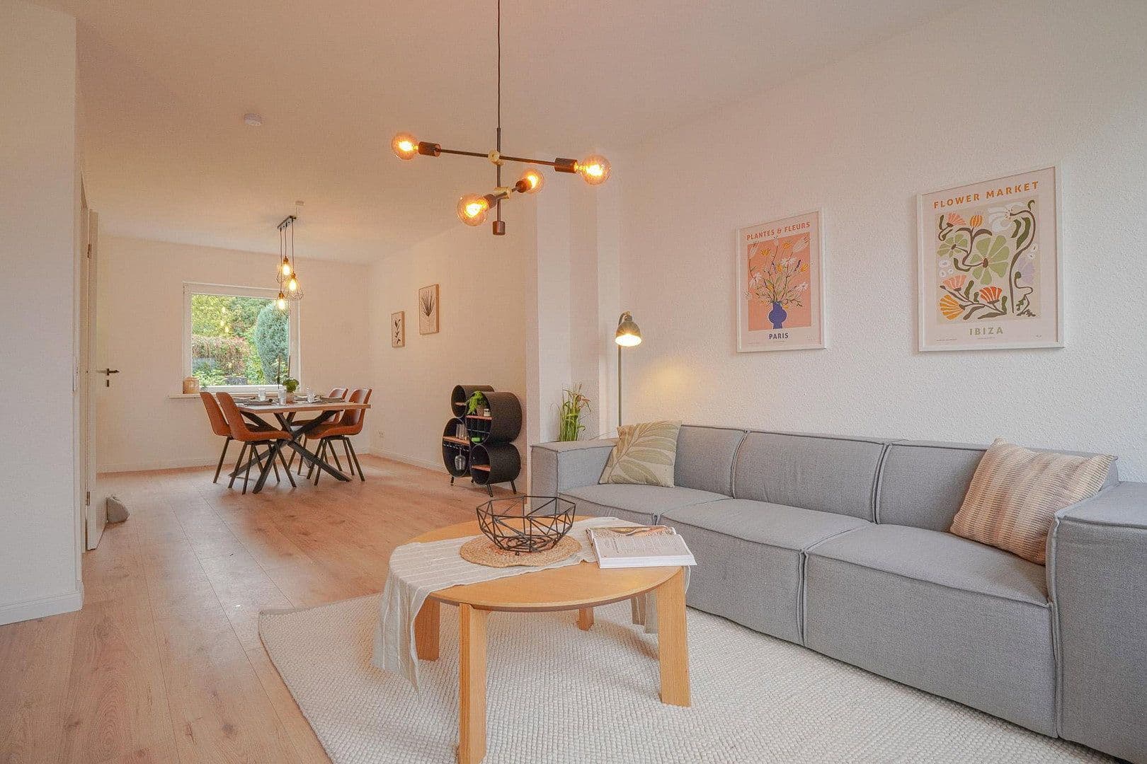 Prodej domu 137 m², pozemek 262 m², Bremen, Bremen Prodej domu 137 m², pozemek 262 m², Bremen, Bremen