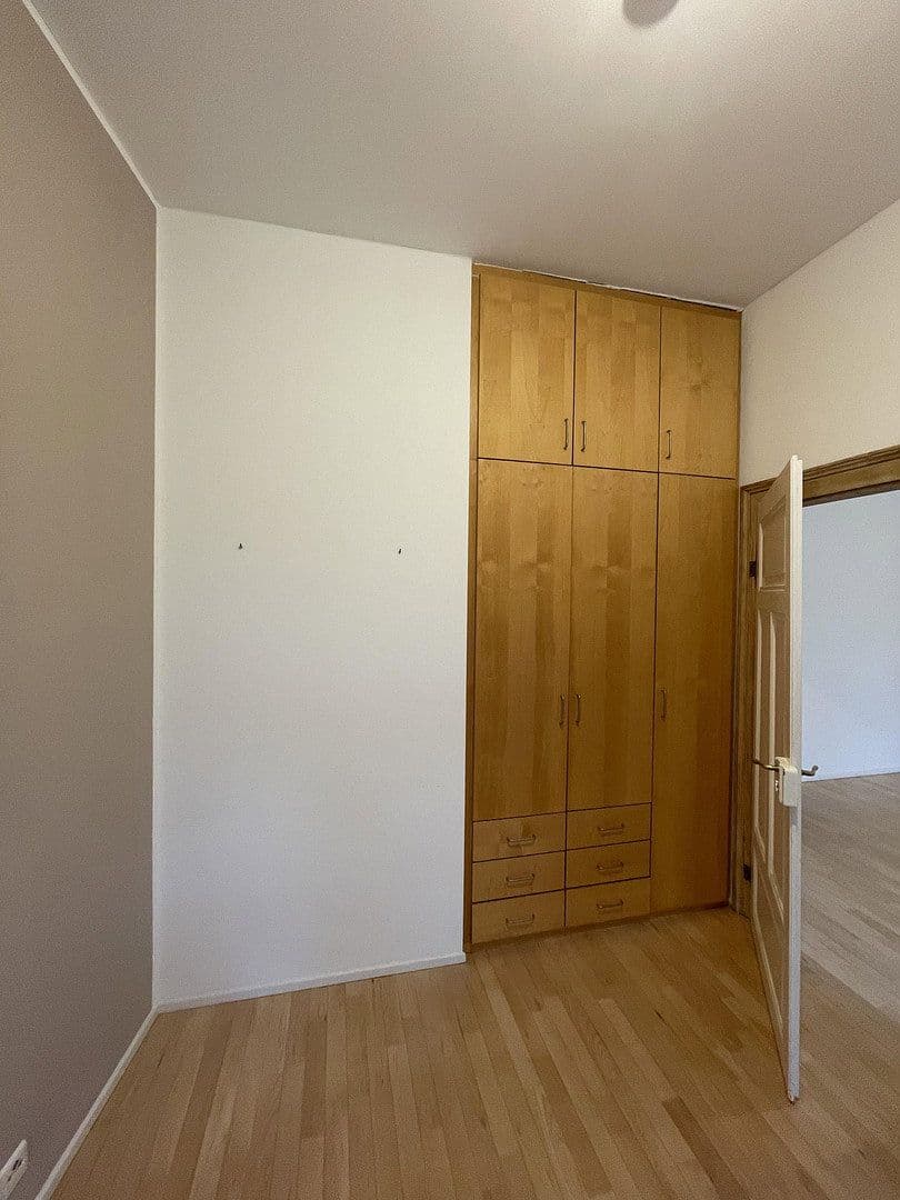 Prodej bytu 2+1 55 m², Karlsruhe, Bádensko-Württembersko Prodej bytu 2+1 55 m², Karlsruhe, Bádensko-Württembersko