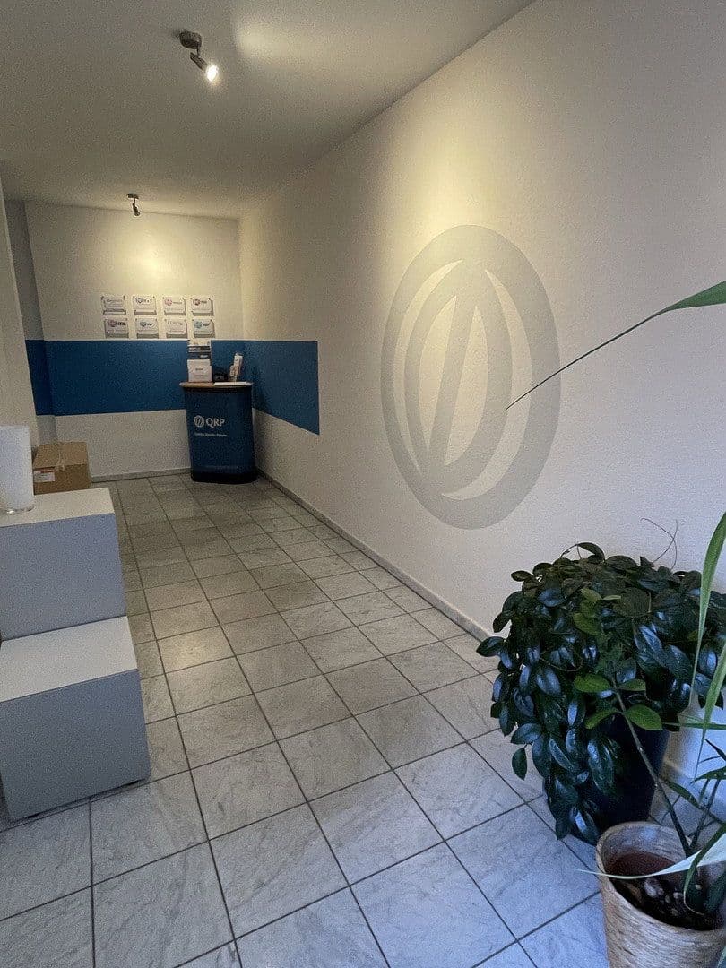 Pronájem kanceláře 125 m², Köln, Severní Porýní-Vestfálsko Pronájem kanceláře 125 m², Köln, Severní Porýní-Vestfálsko