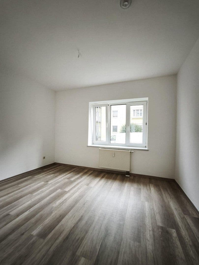 Pronájem bytu 2+1 47 m², Walter-Schade-Str. 11, Weißenfels, Sasko-Anhaltsko Pronájem bytu 2+1 47 m², Walter-Schade-Str. 11, Weißenfels, Sasko-Anhaltsko