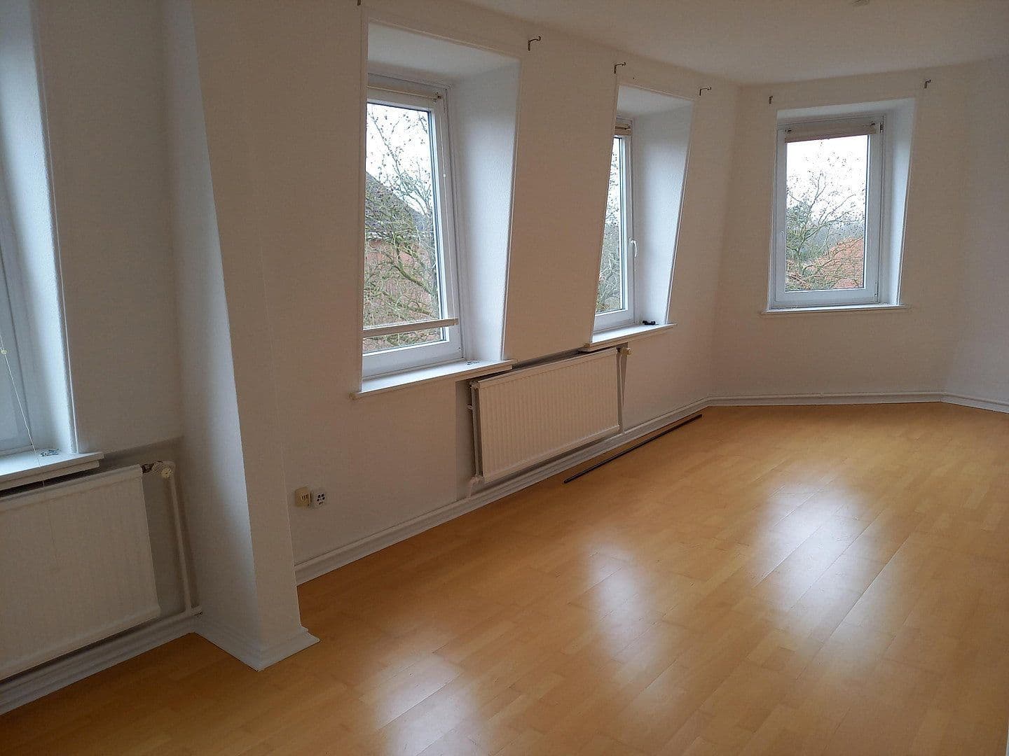 Prodej domu 232 m², pozemek 72 m², Rendsburg, Šlesvicko-Holštýnsko Prodej domu 232 m², pozemek 72 m², Rendsburg, Šlesvicko-Holštýnsko