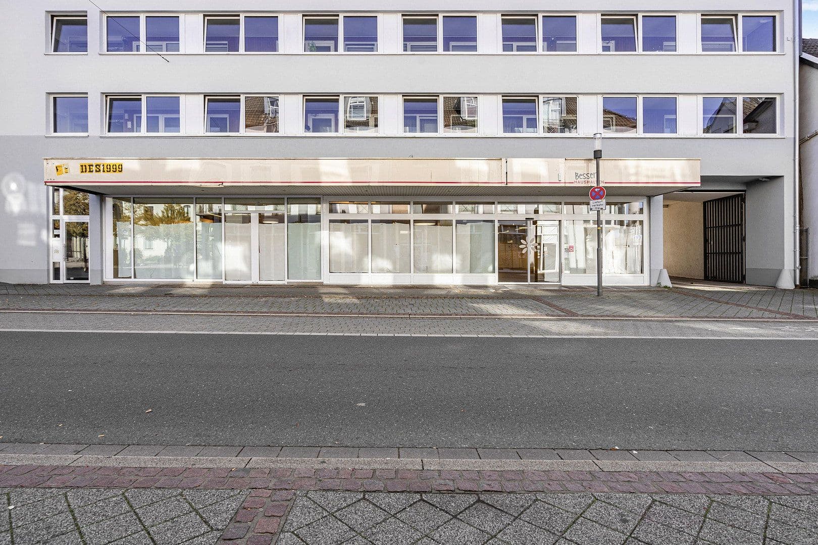 Pronájem nebytového prostoru 605 m², Hauptstraße 154, Heiligenhaus, Severní Porýní-Vestfálsko Pronájem nebytového prostoru 605 m², Hauptstraße 154, Heiligenhaus, Severní Porýní-Vestfálsko