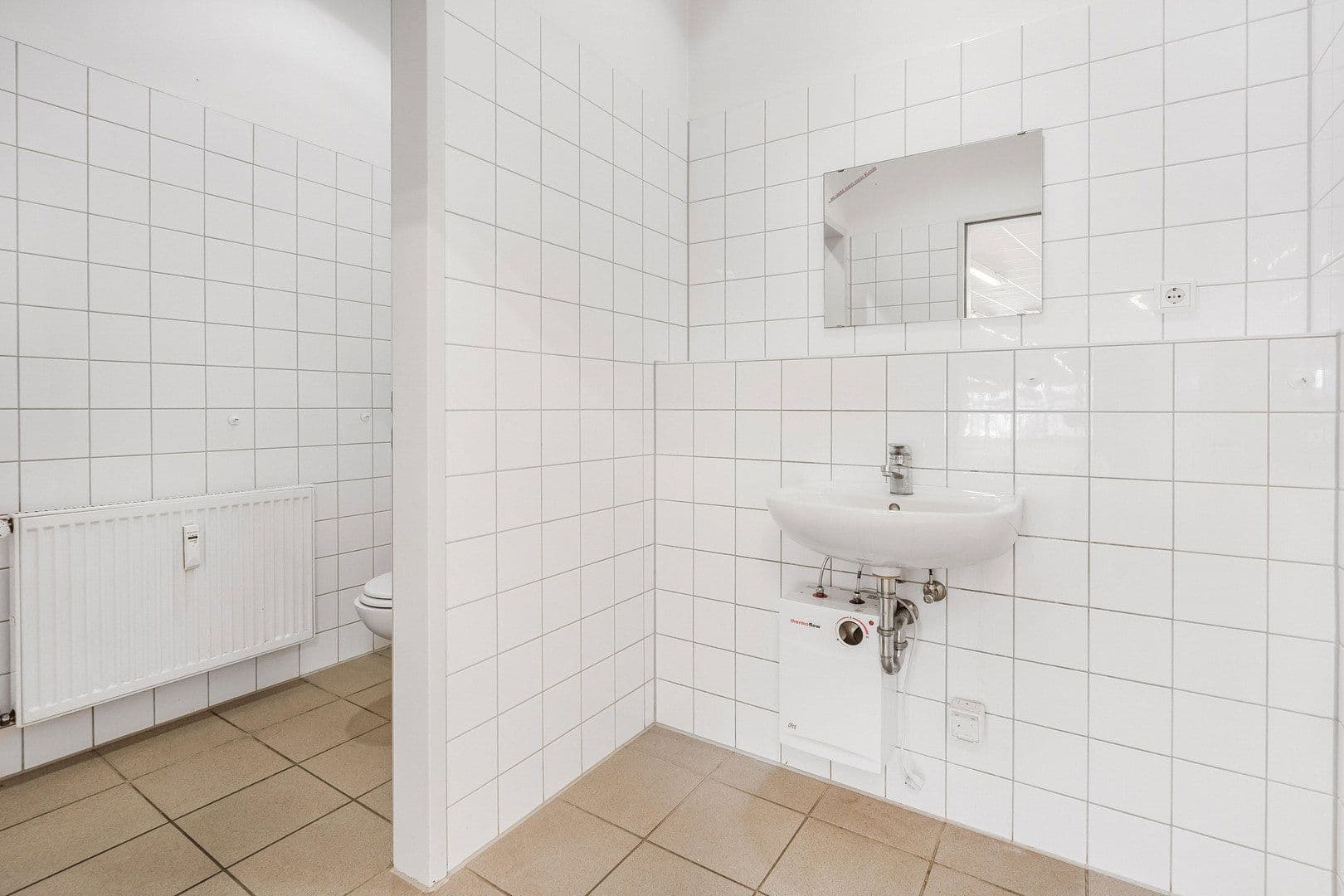 Pronájem nebytového prostoru 605 m², Hauptstraße 154, Heiligenhaus, Severní Porýní-Vestfálsko Pronájem nebytového prostoru 605 m², Hauptstraße 154, Heiligenhaus, Severní Porýní-Vestfálsko
