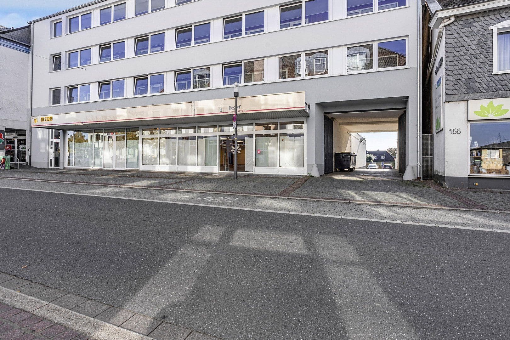 Pronájem nebytového prostoru 605 m², Hauptstraße 154, Heiligenhaus, Severní Porýní-Vestfálsko Pronájem nebytového prostoru 605 m², Hauptstraße 154, Heiligenhaus, Severní Porýní-Vestfálsko