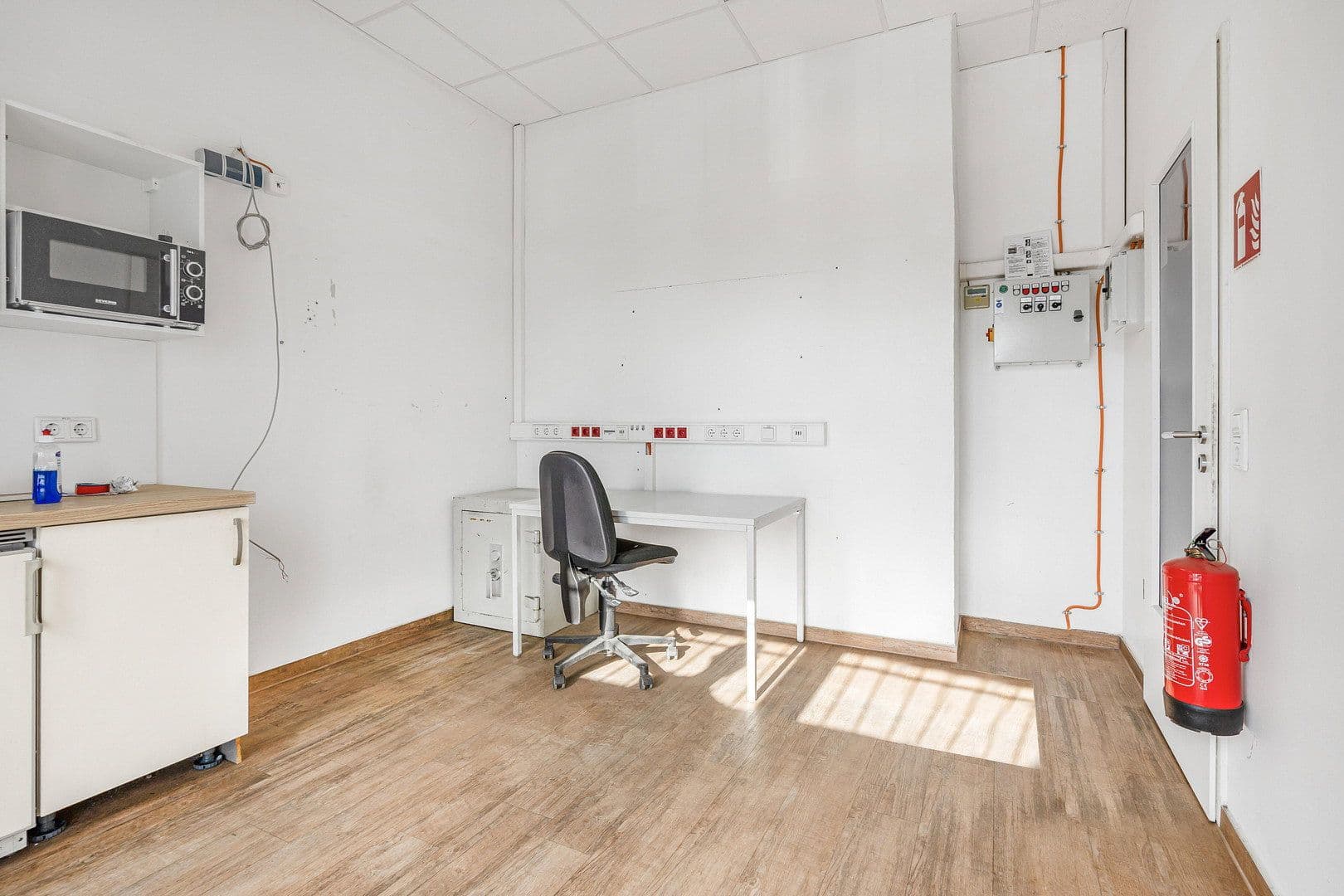 Pronájem nebytového prostoru 605 m², Hauptstraße 154, Heiligenhaus, Severní Porýní-Vestfálsko Pronájem nebytového prostoru 605 m², Hauptstraße 154, Heiligenhaus, Severní Porýní-Vestfálsko