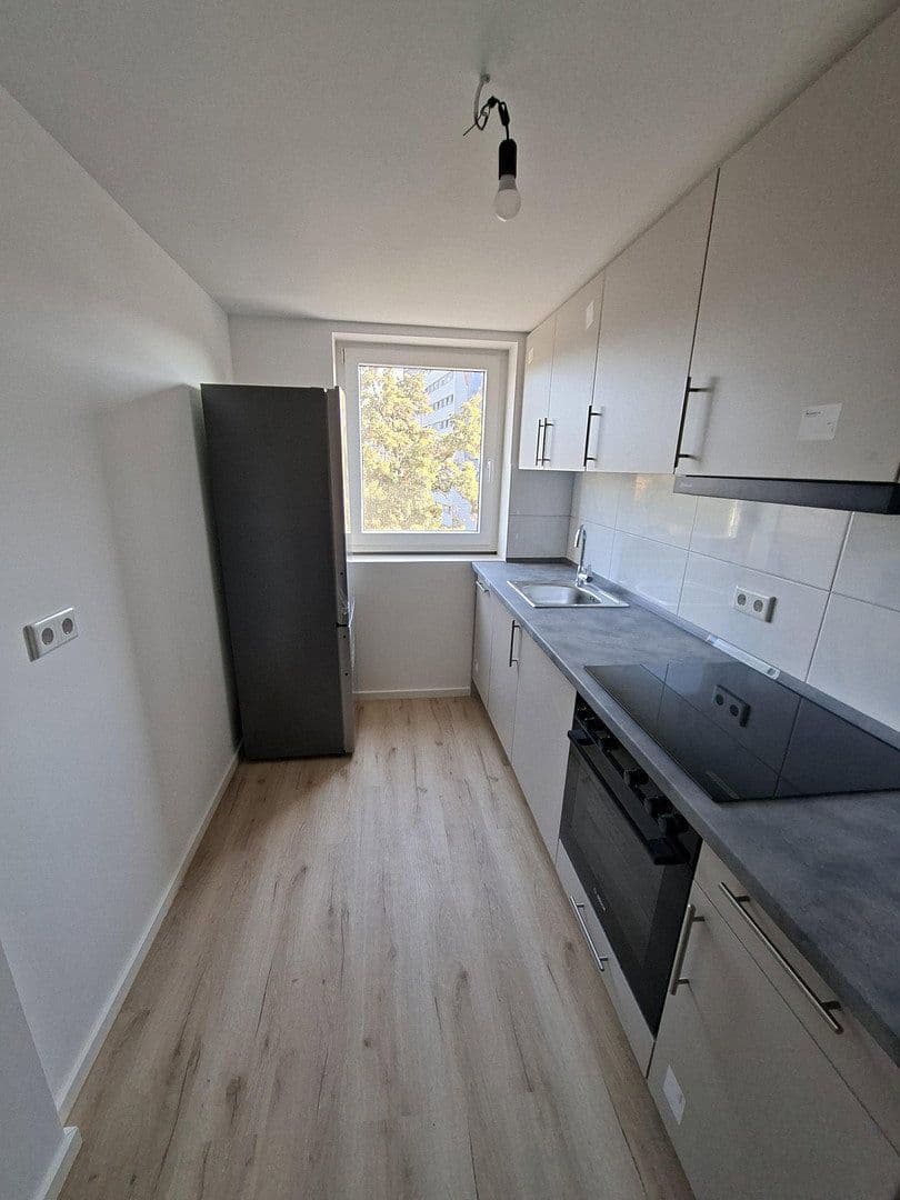 Pronájem bytu 3+1 56 m², Eckenheimer Landstraße 355-361, Frankfurt am Main, Hessen Pronájem bytu 3+1 56 m², Eckenheimer Landstraße 355-361, Frankfurt am Main, Hessen