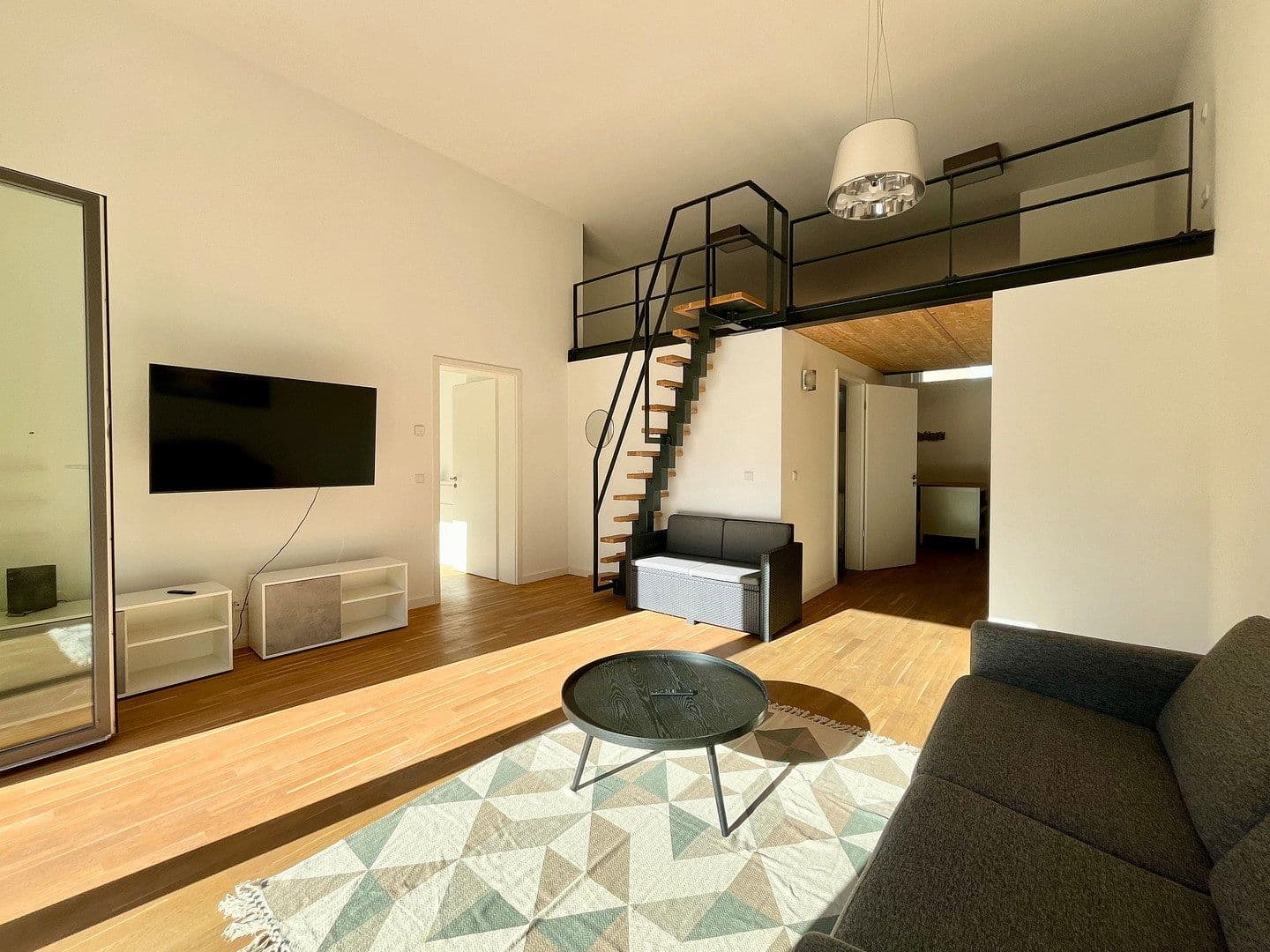 Pronájem bytu 2+1 92 m², Alt-Reinickendorf 54, Berlin, Berlín Pronájem bytu 2+1 92 m², Alt-Reinickendorf 54, Berlin, Berlín