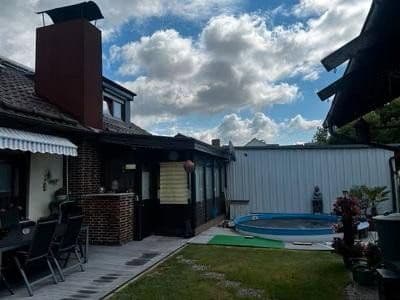 Prodej domu 730 m², pozemek 730 m², Straubing, Bavorsko Prodej domu 730 m², pozemek 730 m², Straubing, Bavorsko