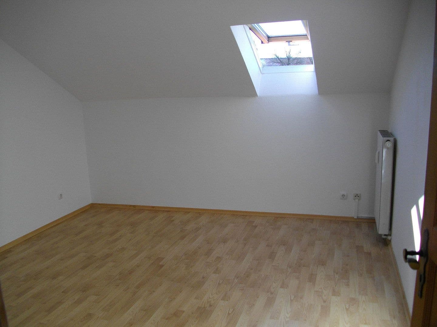 Pronájem bytu 3+1 80 m², Königsdorf, Bavorsko Pronájem bytu 3+1 80 m², Königsdorf, Bavorsko