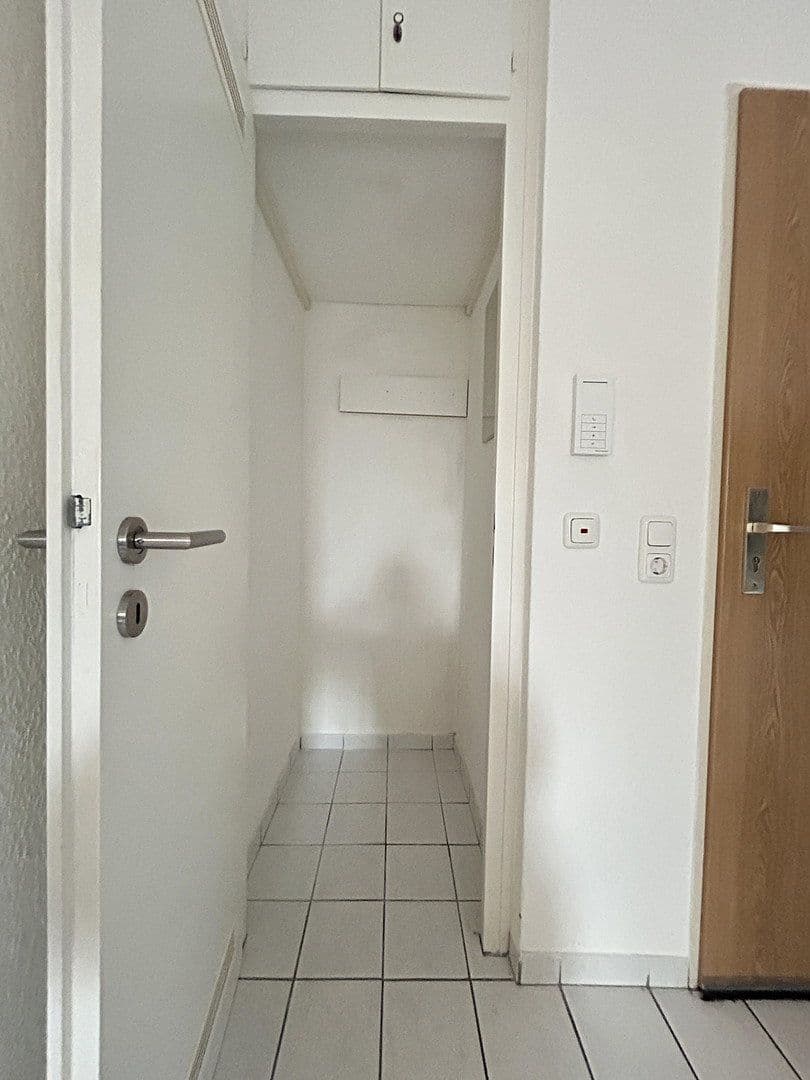Pronájem bytu 3+1 82 m², Otto-Brenner-Straße 144, Bielefeld, Severní Porýní-Vestfálsko Pronájem bytu 3+1 82 m², Otto-Brenner-Straße 144, Bielefeld, Severní Porýní-Vestfálsko