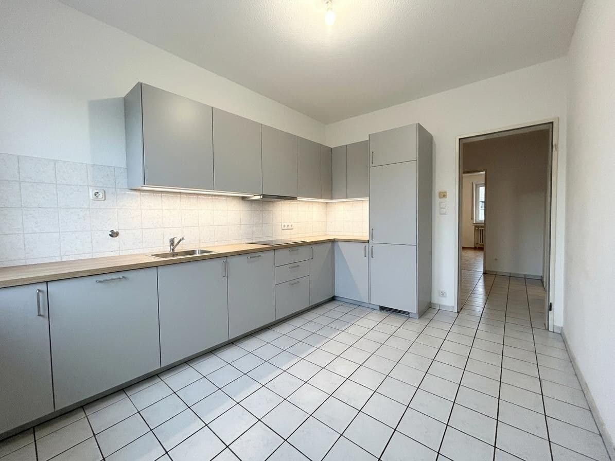 Pronájem bytu 3+1 82 m², Otto-Brenner-Straße 144, Bielefeld, Severní Porýní-Vestfálsko Pronájem bytu 3+1 82 m², Otto-Brenner-Straße 144, Bielefeld, Severní Porýní-Vestfálsko