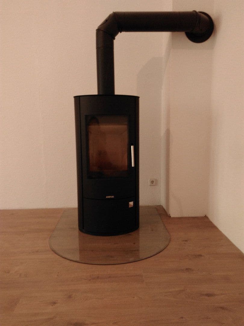 Pronájem bytu 4+1 112 m², Paul-Seydel-Str. 20, Limbach-Oberfrohna, Sasko Pronájem bytu 4+1 112 m², Paul-Seydel-Str. 20, Limbach-Oberfrohna, Sasko
