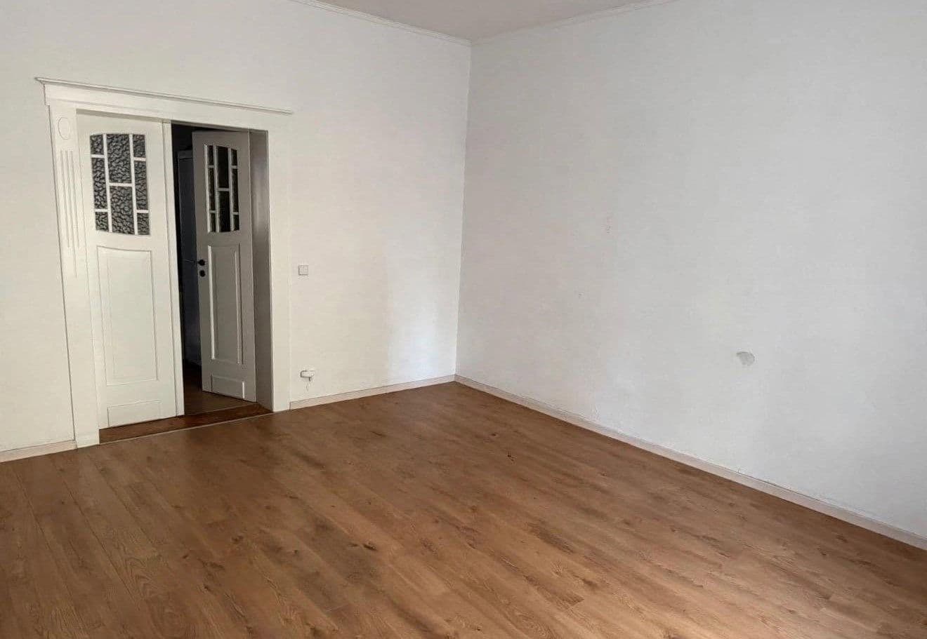 Pronájem bytu 4+1 112 m², Paul-Seydel-Str. 20, Limbach-Oberfrohna, Sasko Pronájem bytu 4+1 112 m², Paul-Seydel-Str. 20, Limbach-Oberfrohna, Sasko