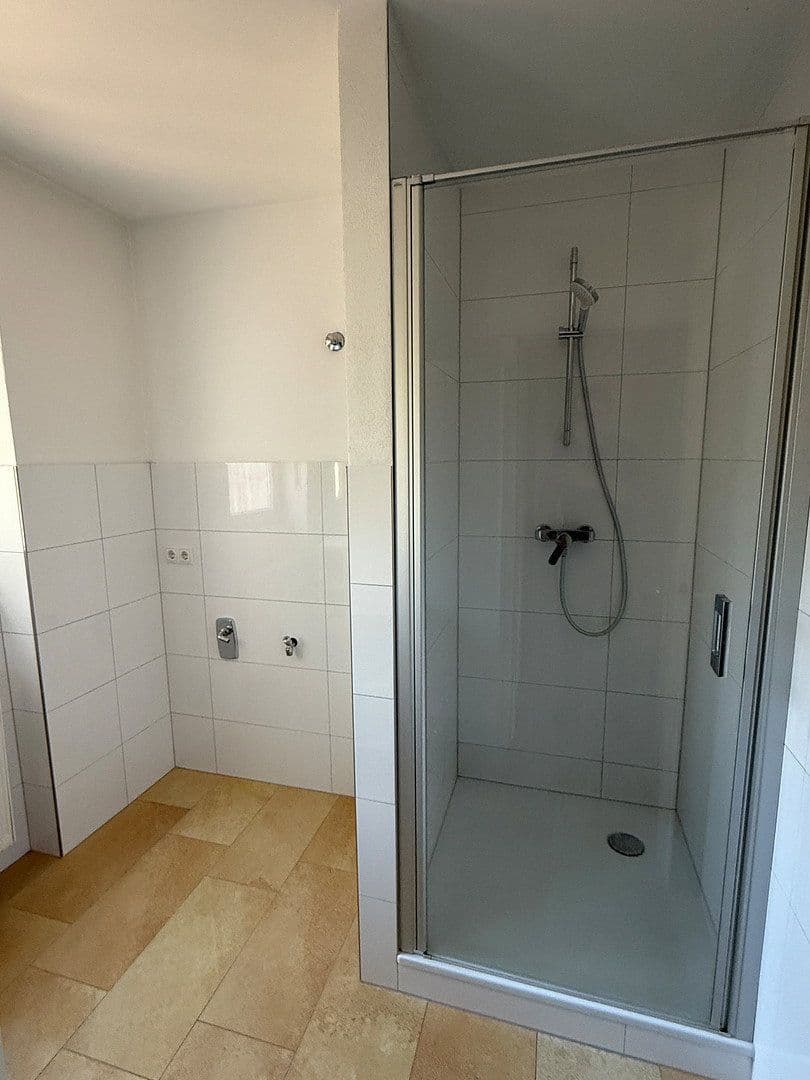 Pronájem bytu 4+1 109 m², Lessingstraße 10, Regensburg, Bavorsko Pronájem bytu 4+1 109 m², Lessingstraße 10, Regensburg, Bavorsko