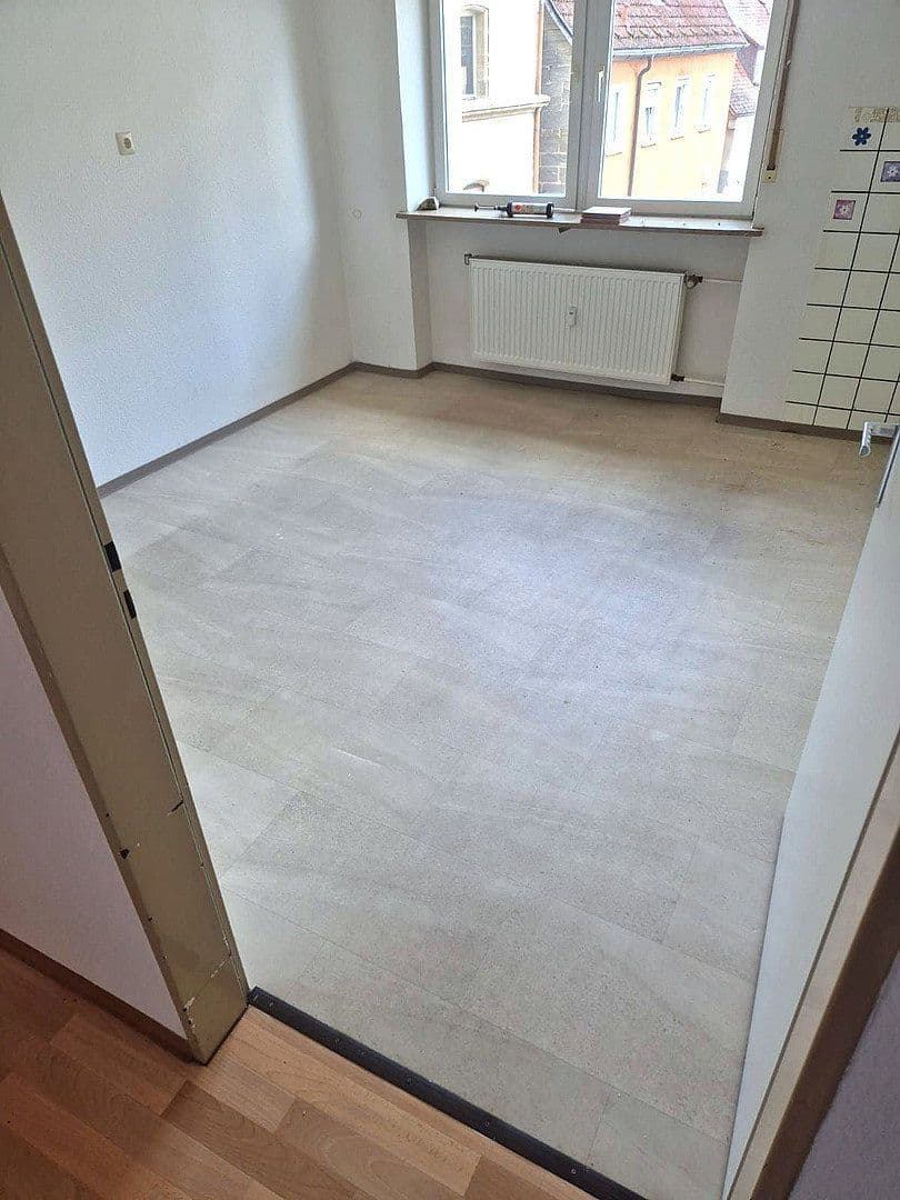 Pronájem bytu 2+1 65 m², Nürnberger Straße 13, Schnaittach, Bavorsko Pronájem bytu 2+1 65 m², Nürnberger Straße 13, Schnaittach, Bavorsko