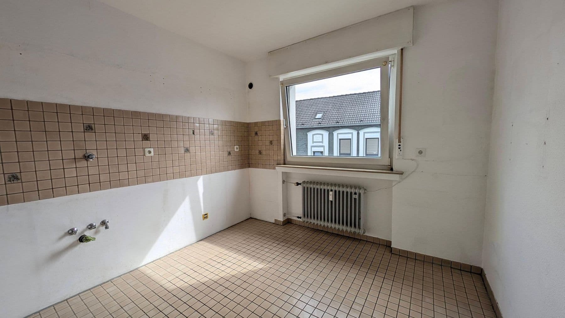 Prodej bytu 3+1 65 m², Im Haferfeld 64, Essen Freisenbruch, Severní Porýní-Vestfálsko Prodej bytu 3+1 65 m², Im Haferfeld 64, Essen Freisenbruch, Severní Porýní-Vestfálsko
