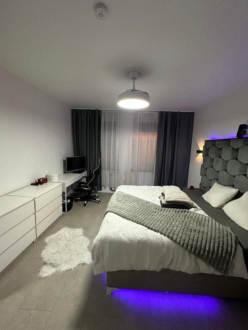 Pronájem bytu 2+1 43 m², Essen, Severní Porýní-Vestfálsko Pronájem bytu 2+1 43 m², Essen, Severní Porýní-Vestfálsko